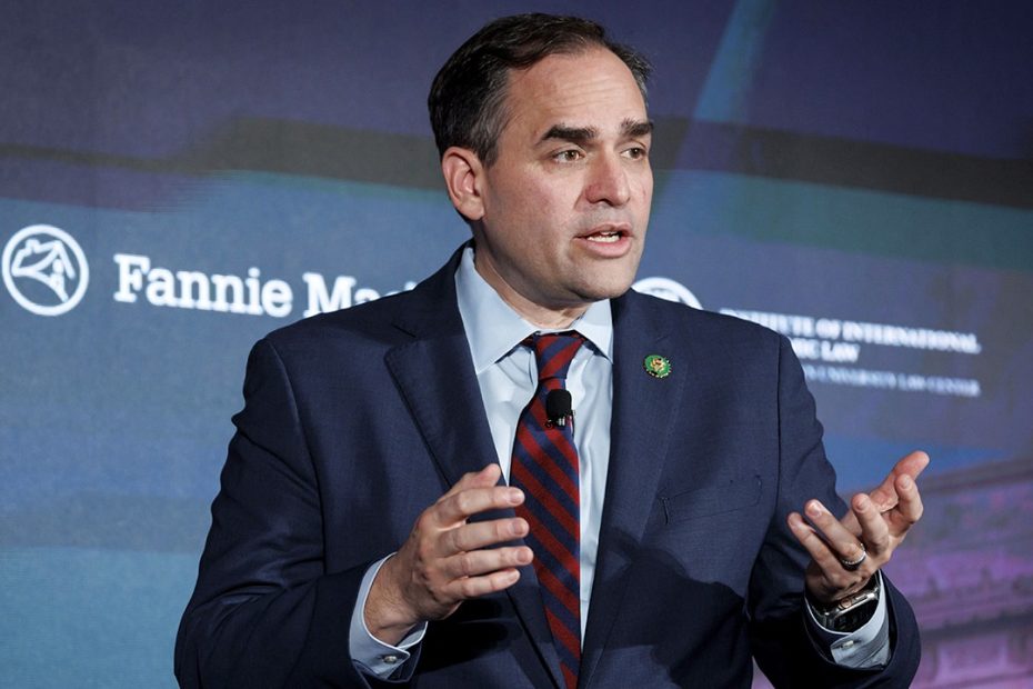 Dem takes aim at Trump, Tillis in 2026 Senate launch video: ‘Tanking our economy’